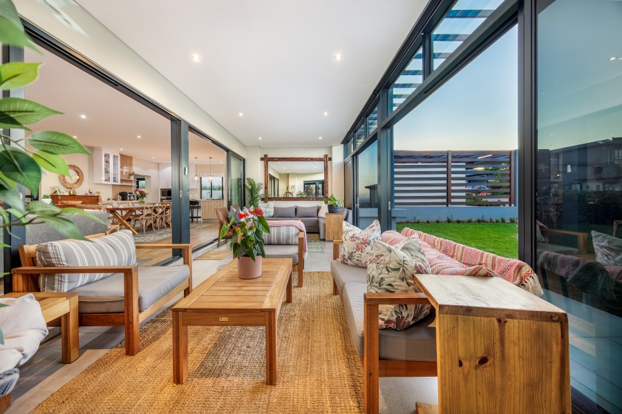 5 Bedroom Property for Sale in Clara Anna Fontein Western Cape